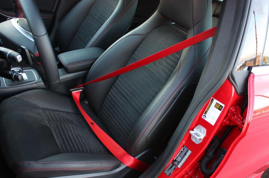  Mercedes-Benz CLA45 AMG 2014 года  (фото 89 из 110)